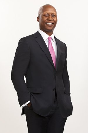 Dr. Strutha C. Rouse, II, MD, specialising in Retina/Vitreous, Diabetic Eye Disease, Macular Degeneration at Horizon Eye Care, Charlotte, NC.